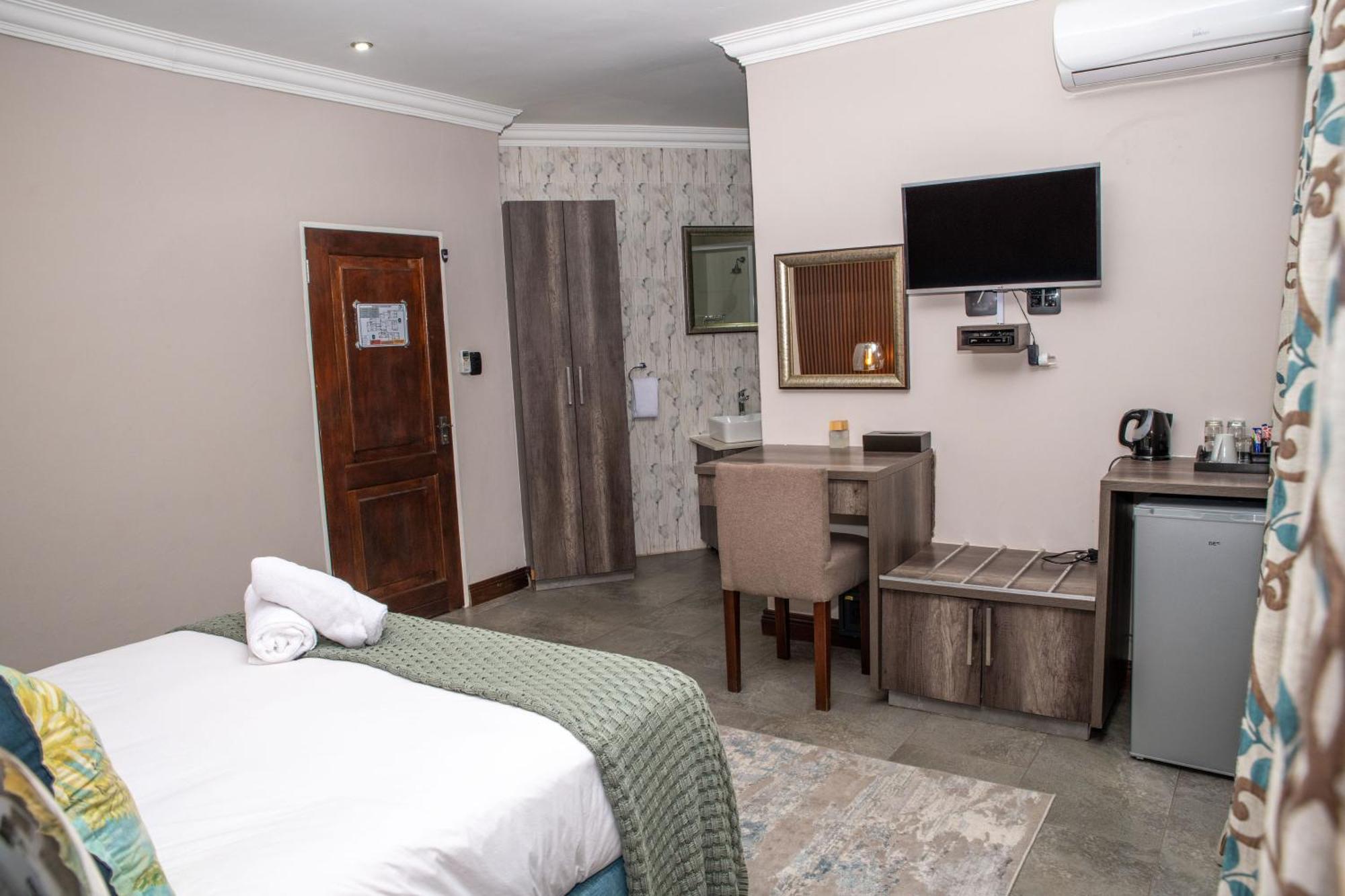 Iso'Bella Vita Guesthouse Phalaborwa Eksteriør bilde