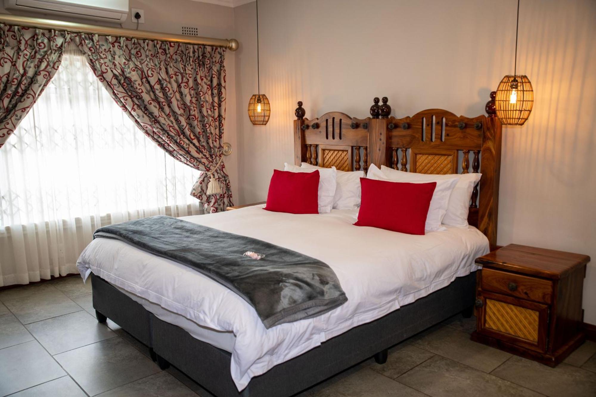 Iso'Bella Vita Guesthouse Phalaborwa Eksteriør bilde
